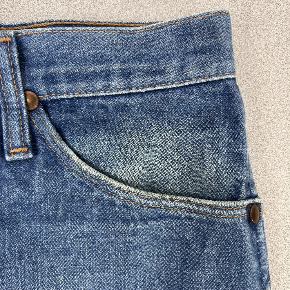 Vintage Wrangler Jeans Men's Size 46x30‎ (tag 48X30) Made USA